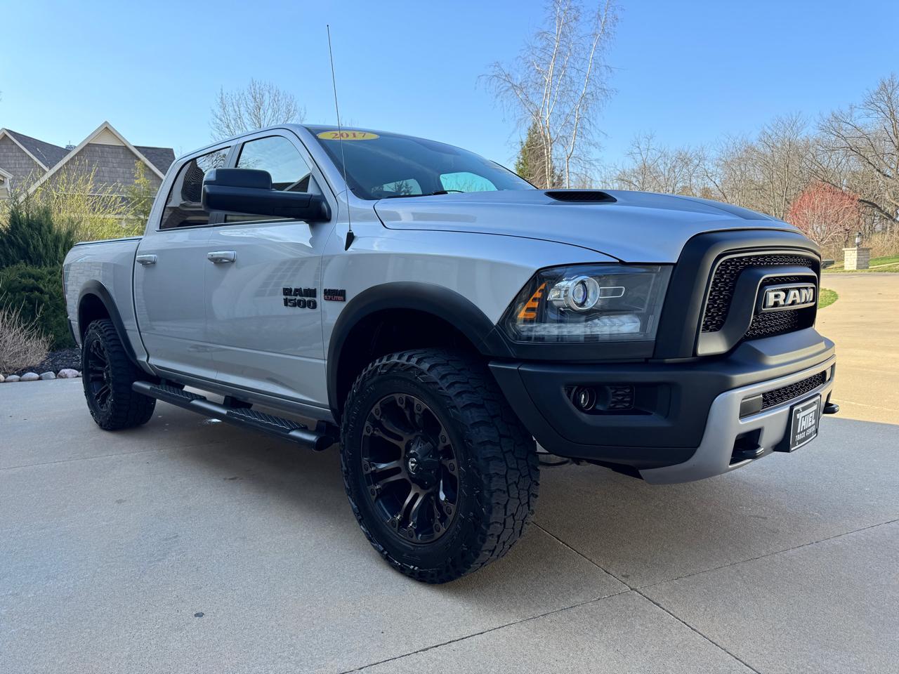 RAM 1500 Rebel 4x4 Crew Cab 5'7" Box 2017