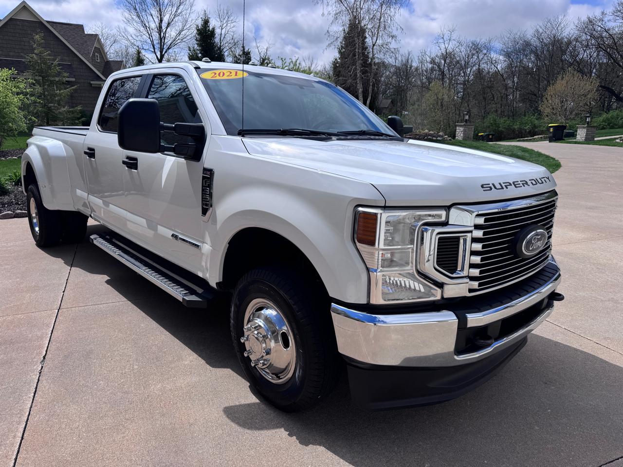 Ford Super Duty F-350 DRW  2021