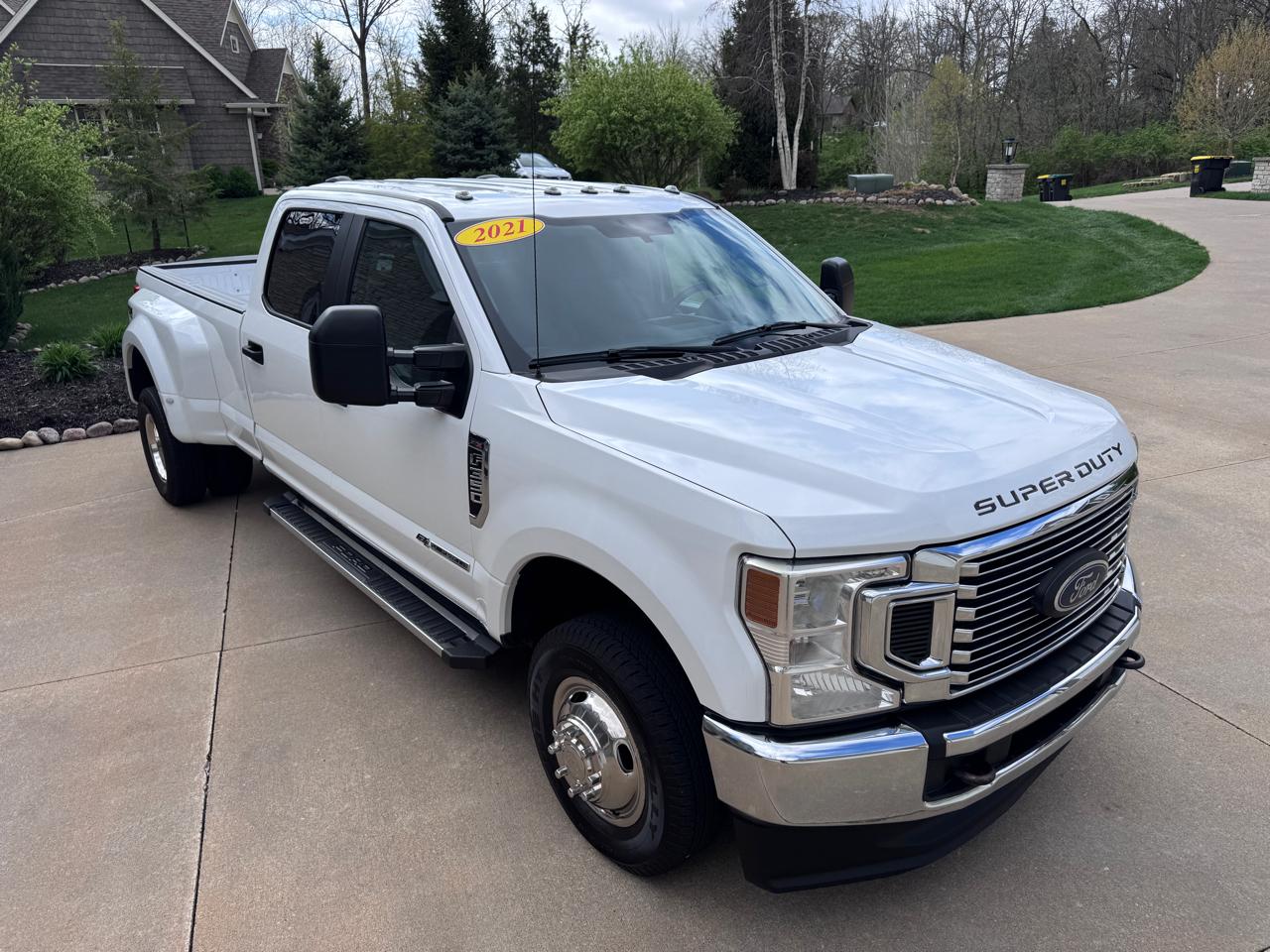Ford Super Duty F-350 DRW  2021