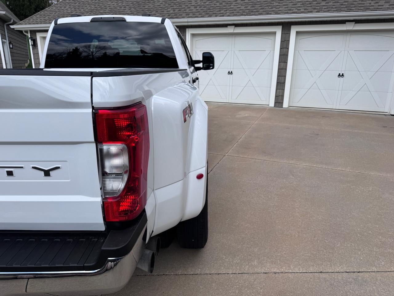 Ford Super Duty F-350 DRW  2021