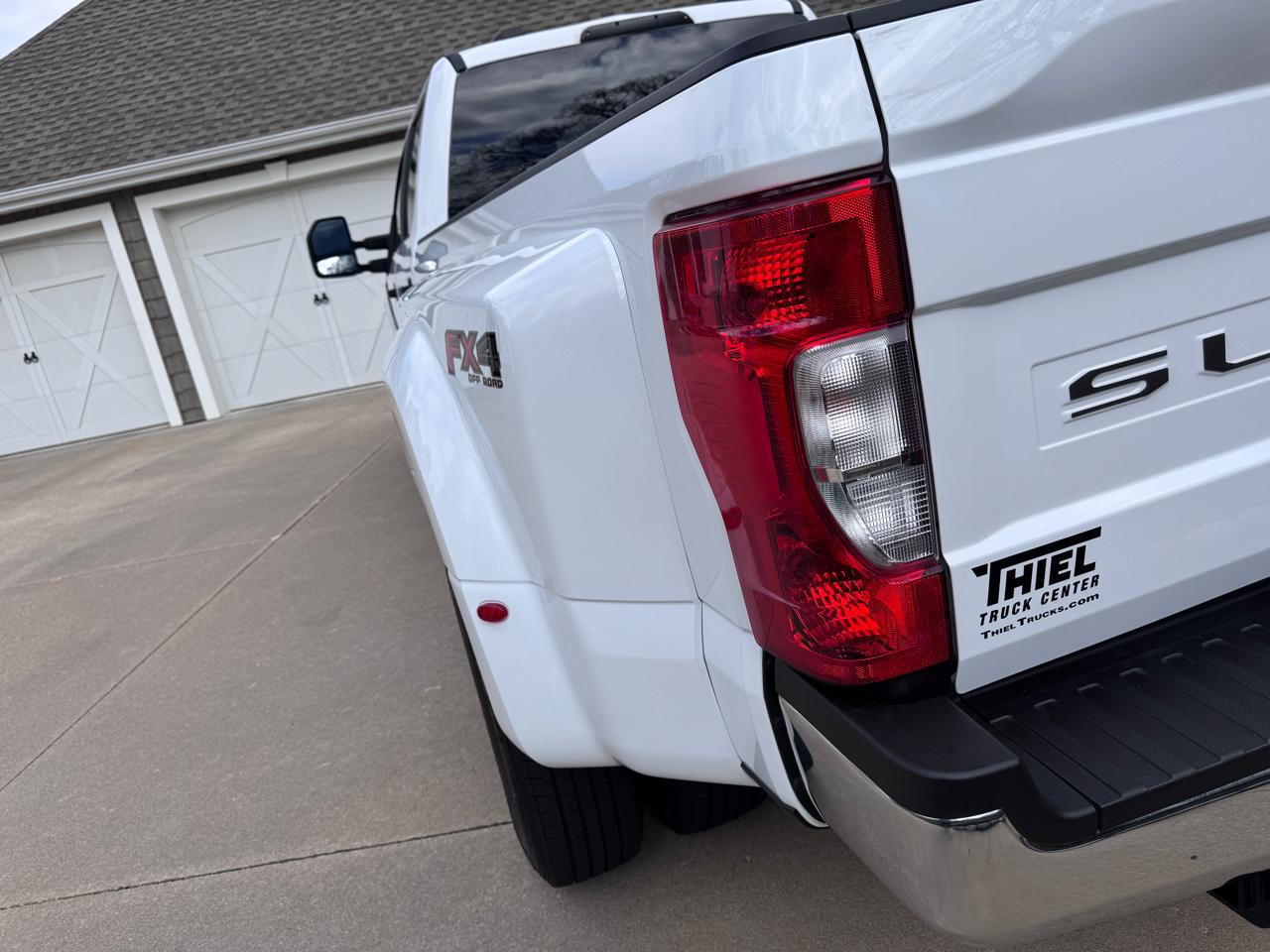 Ford Super Duty F-350 DRW  2021