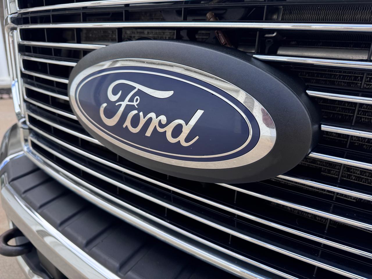 Ford Super Duty F-350 DRW  2021