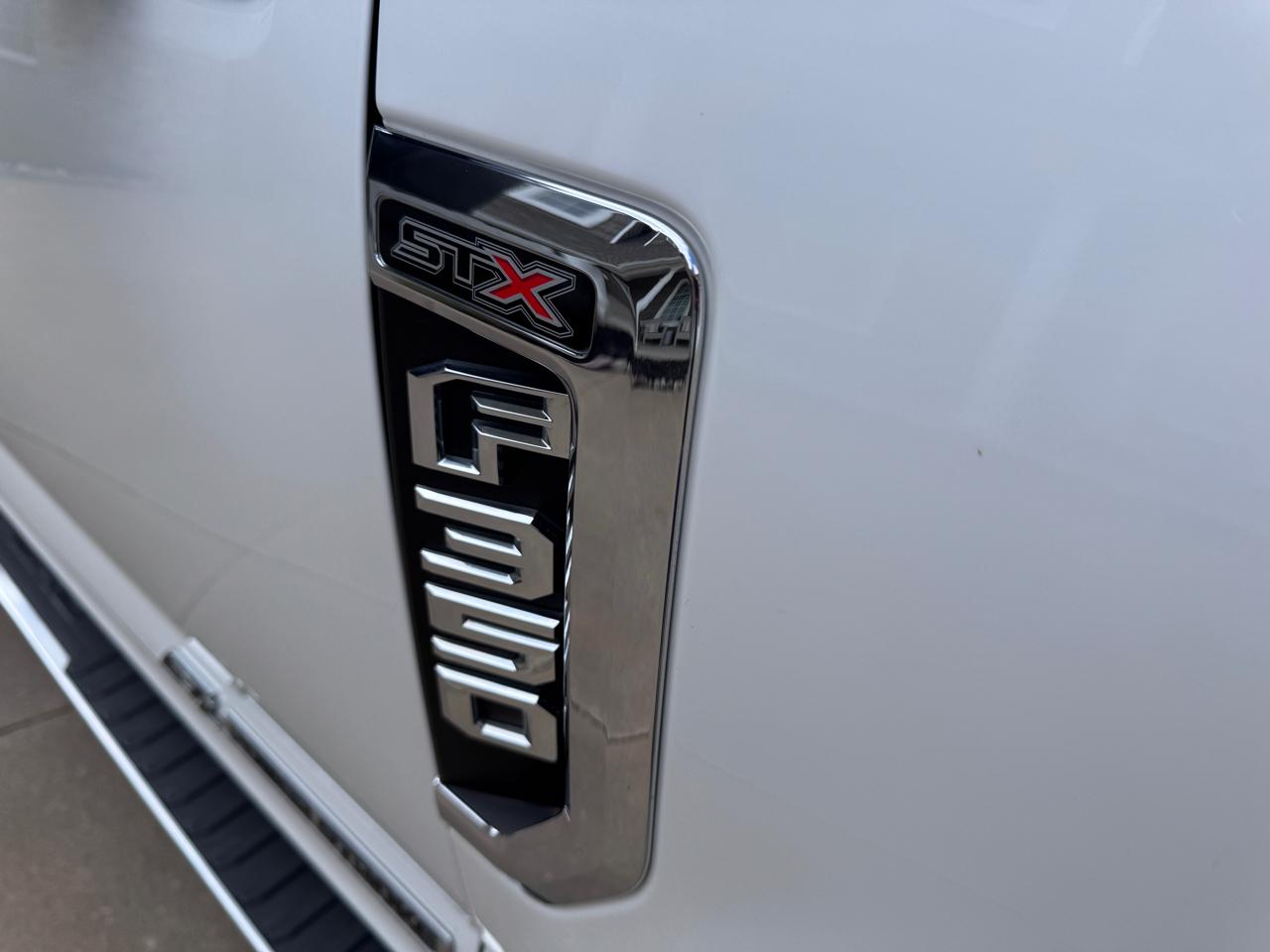 Ford Super Duty F-350 DRW  2021