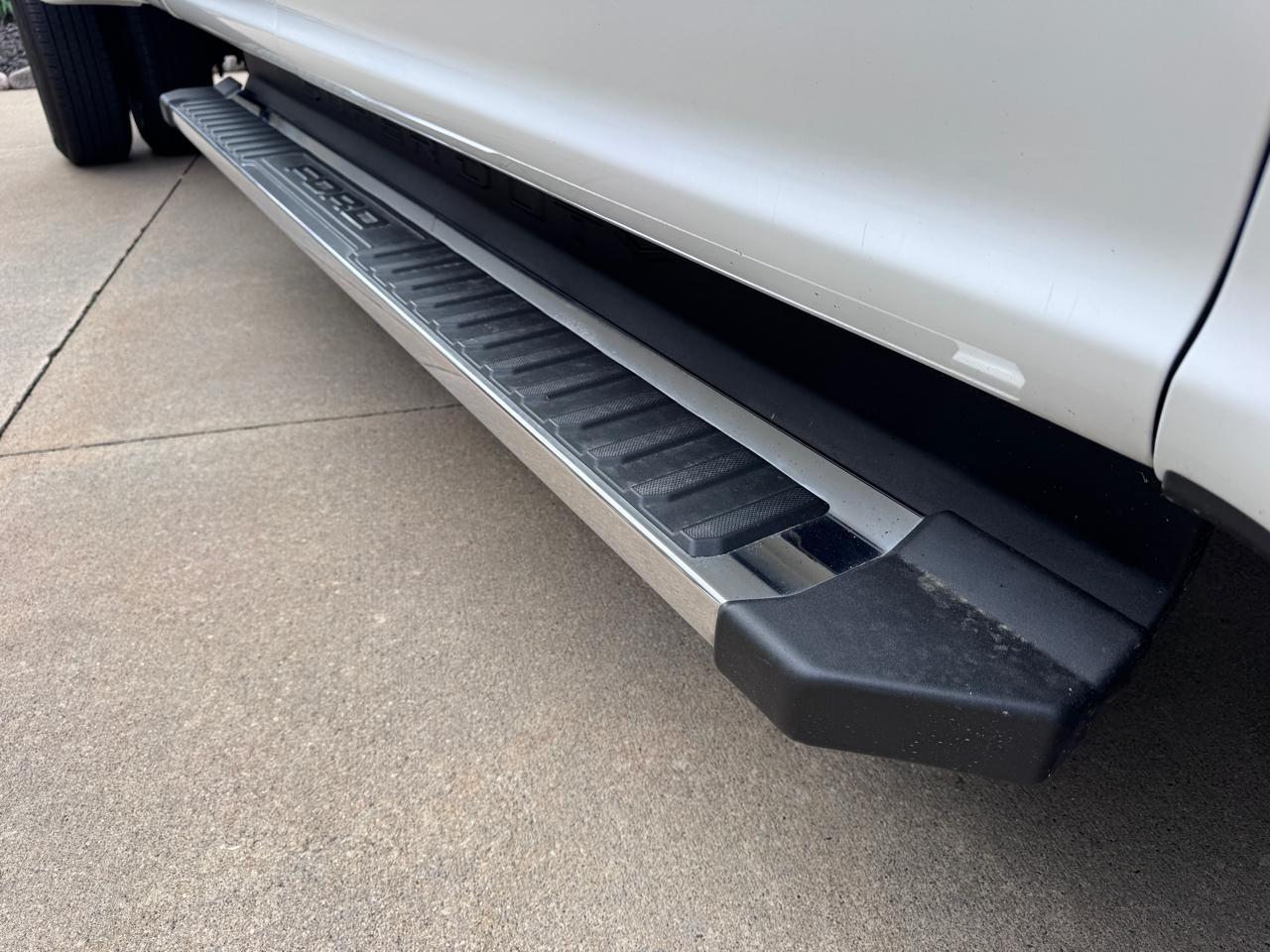 Ford Super Duty F-350 DRW  2021