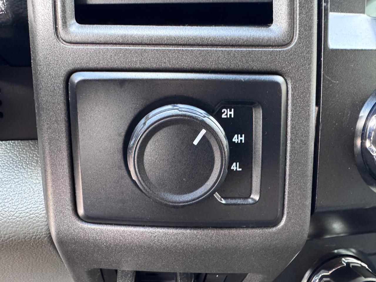 Ford Super Duty F-350 DRW  2021