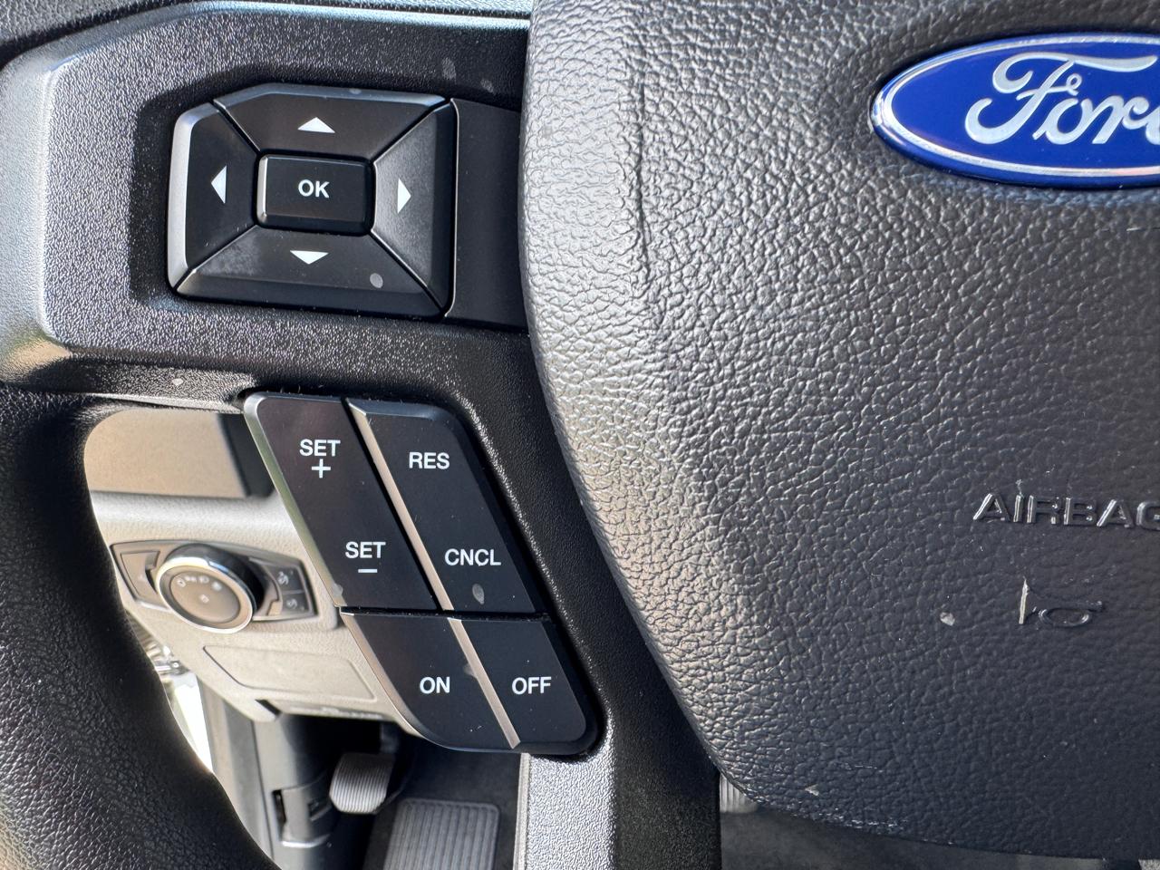 Ford Super Duty F-350 DRW  2021