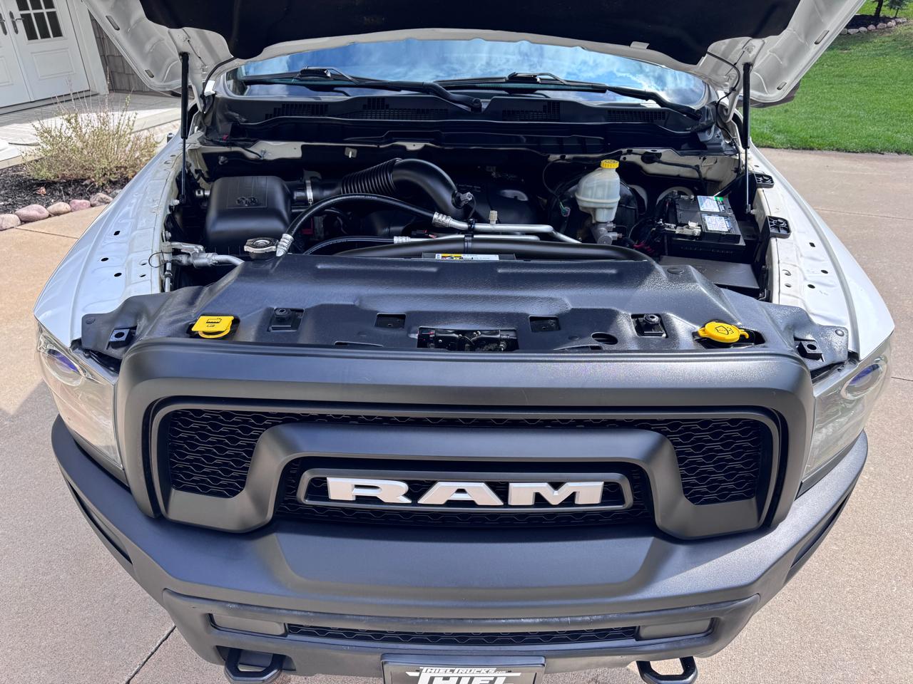 RAM 1500 4WD Crew Cab 140.5" Rebel 2016