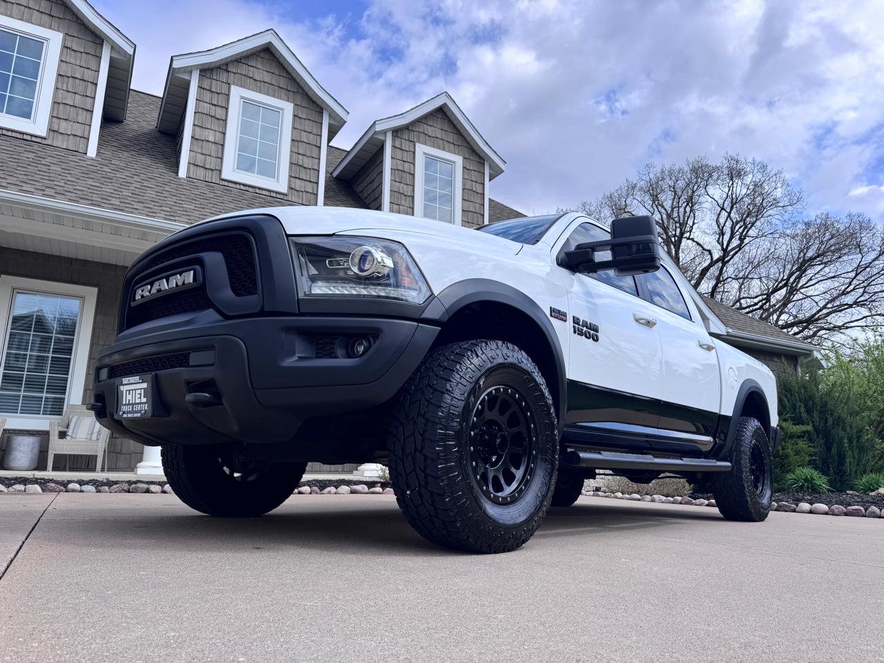 RAM 1500 4WD Crew Cab 140.5" Rebel 2016