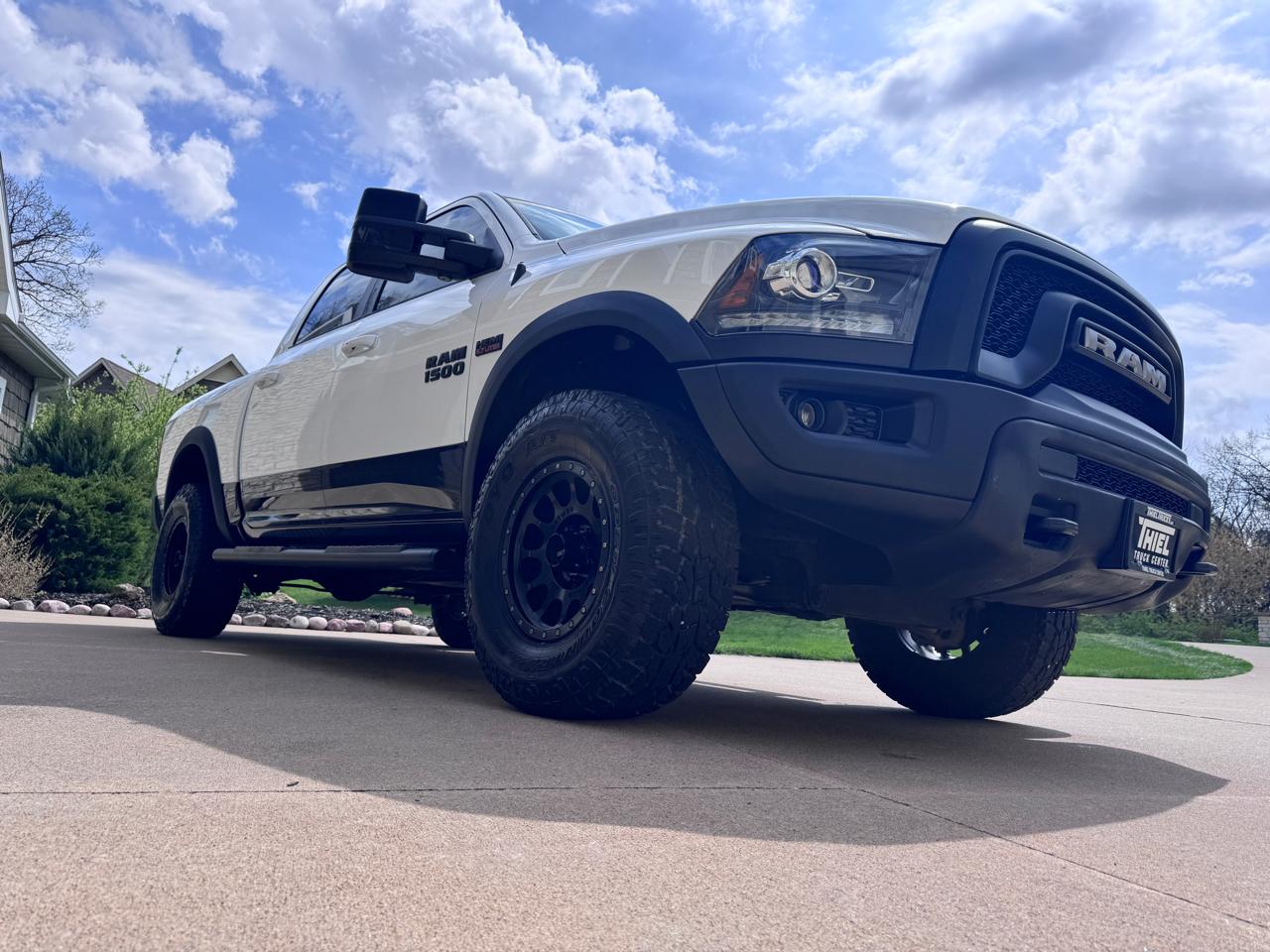 RAM 1500 4WD Crew Cab 140.5" Rebel 2016