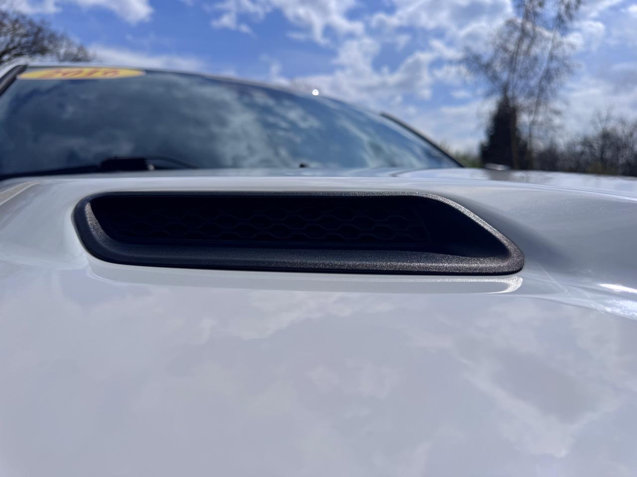 RAM 1500 4WD Crew Cab 140.5" Rebel 2016