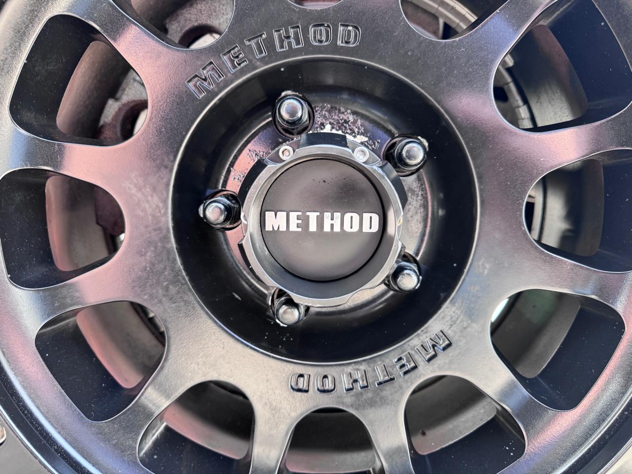 RAM 1500 4WD Crew Cab 140.5" Rebel 2016