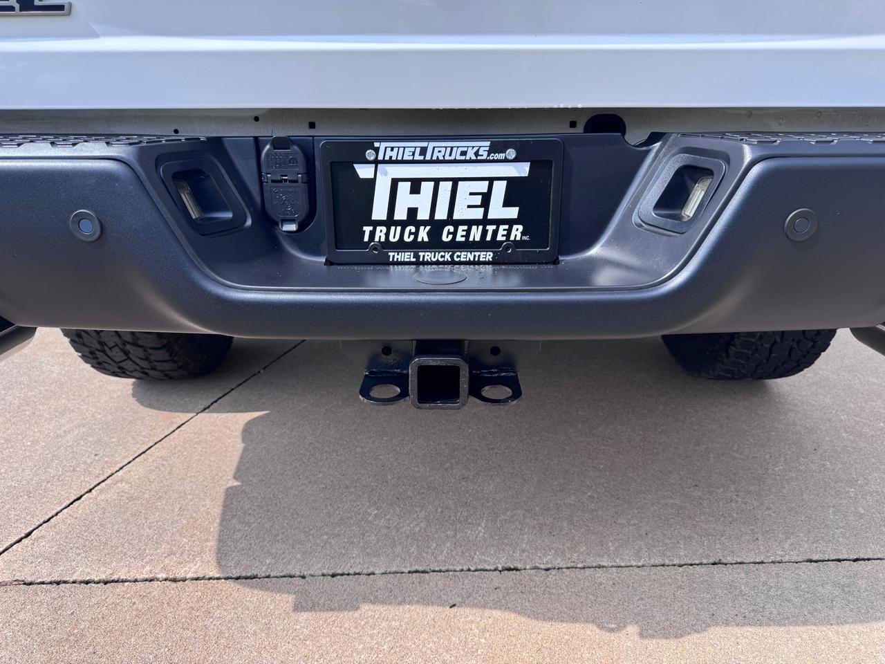 RAM 1500 4WD Crew Cab 140.5" Rebel 2016