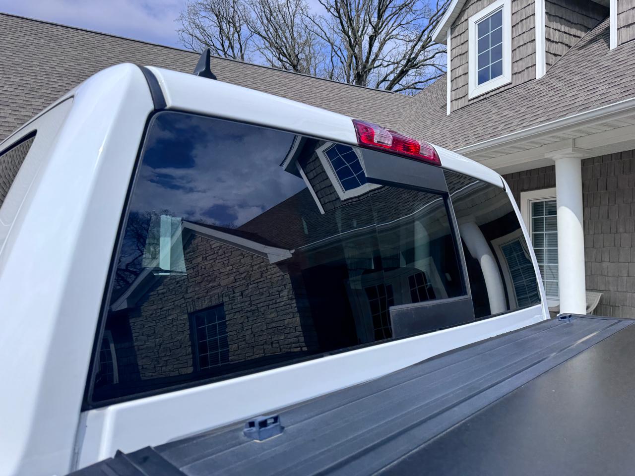 RAM 1500 4WD Crew Cab 140.5" Rebel 2016