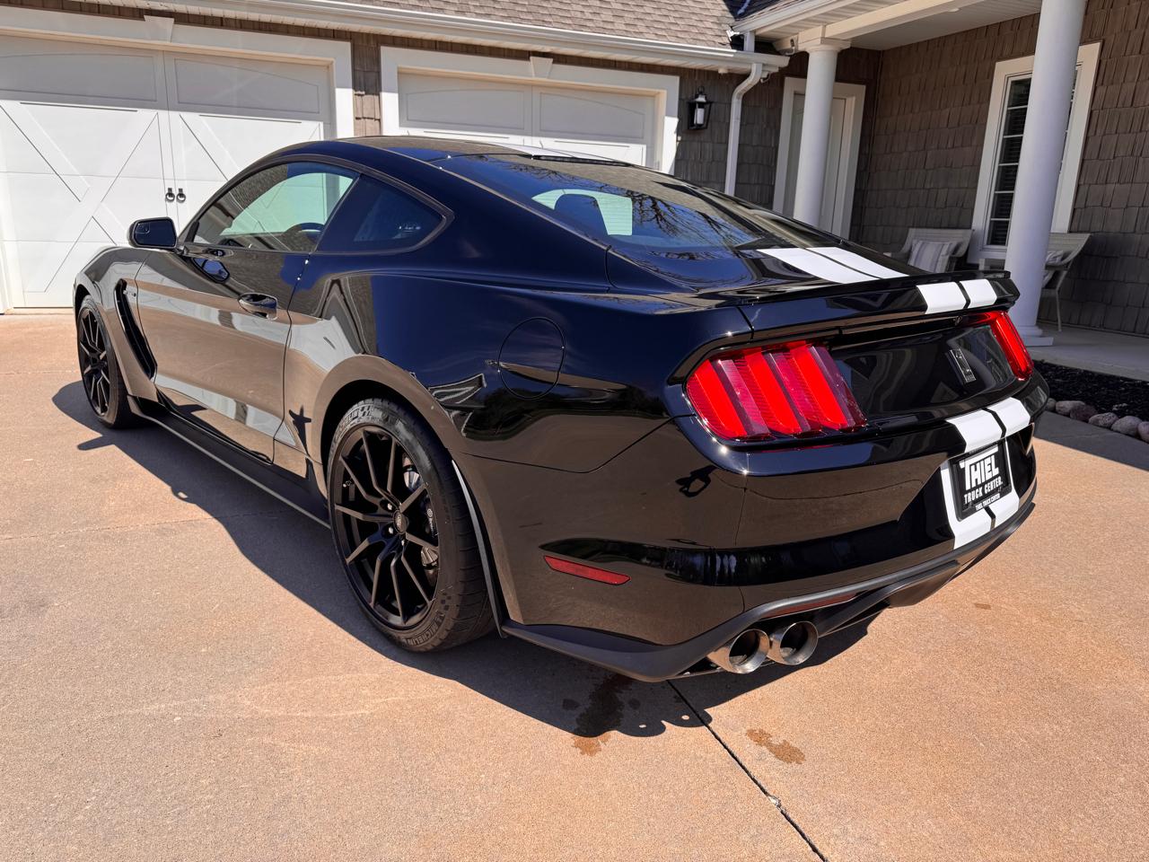 Ford Mustang 2dr Fastback Shelby GT350 2016