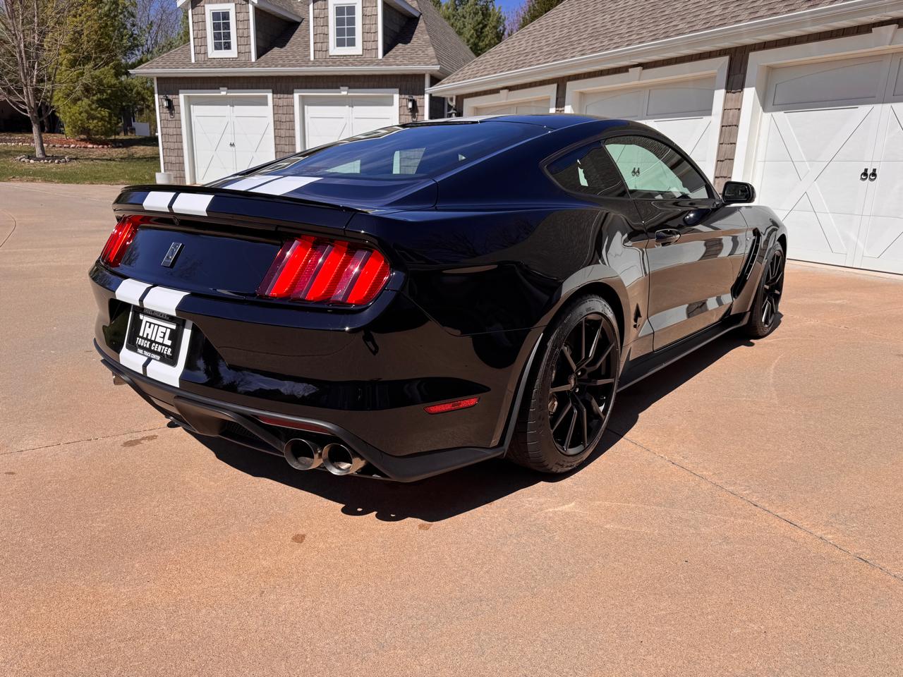 Ford Mustang 2dr Fastback Shelby GT350 2016