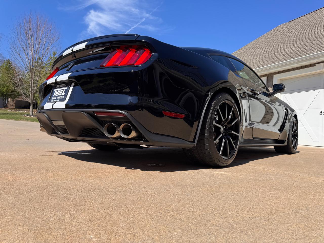 Ford Mustang 2dr Fastback Shelby GT350 2016