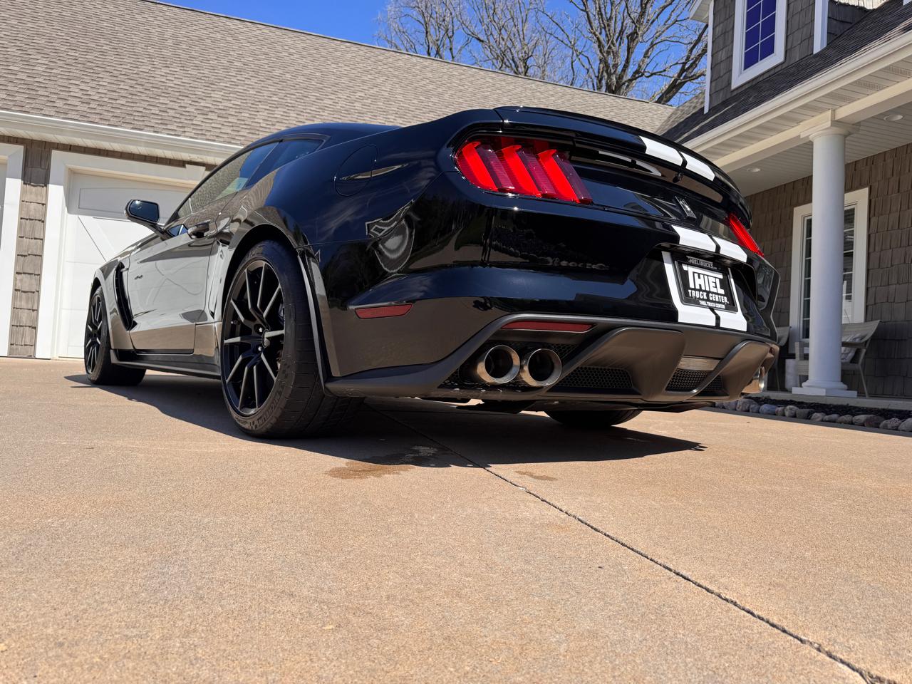 Ford Mustang 2dr Fastback Shelby GT350 2016