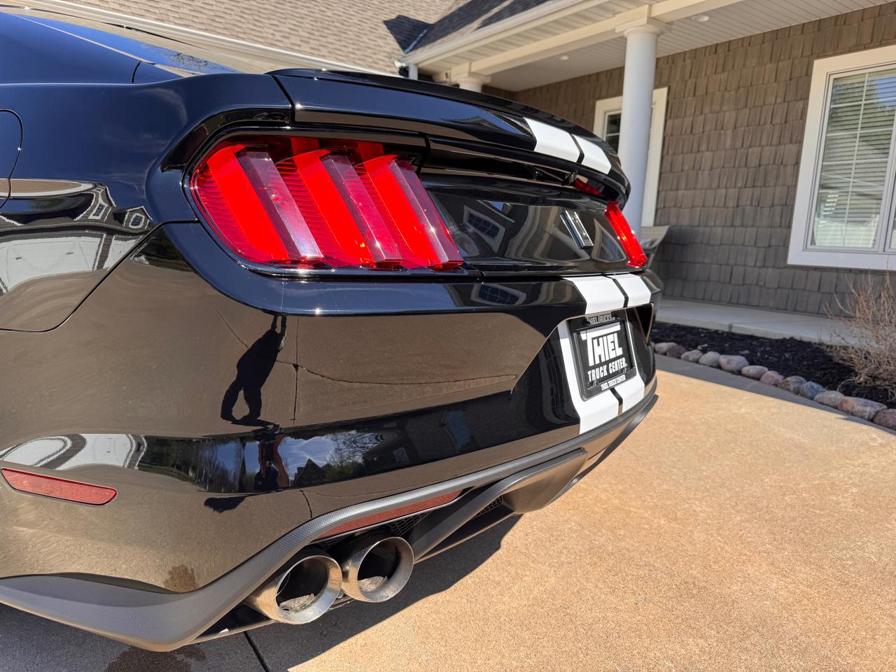 Ford Mustang 2dr Fastback Shelby GT350 2016