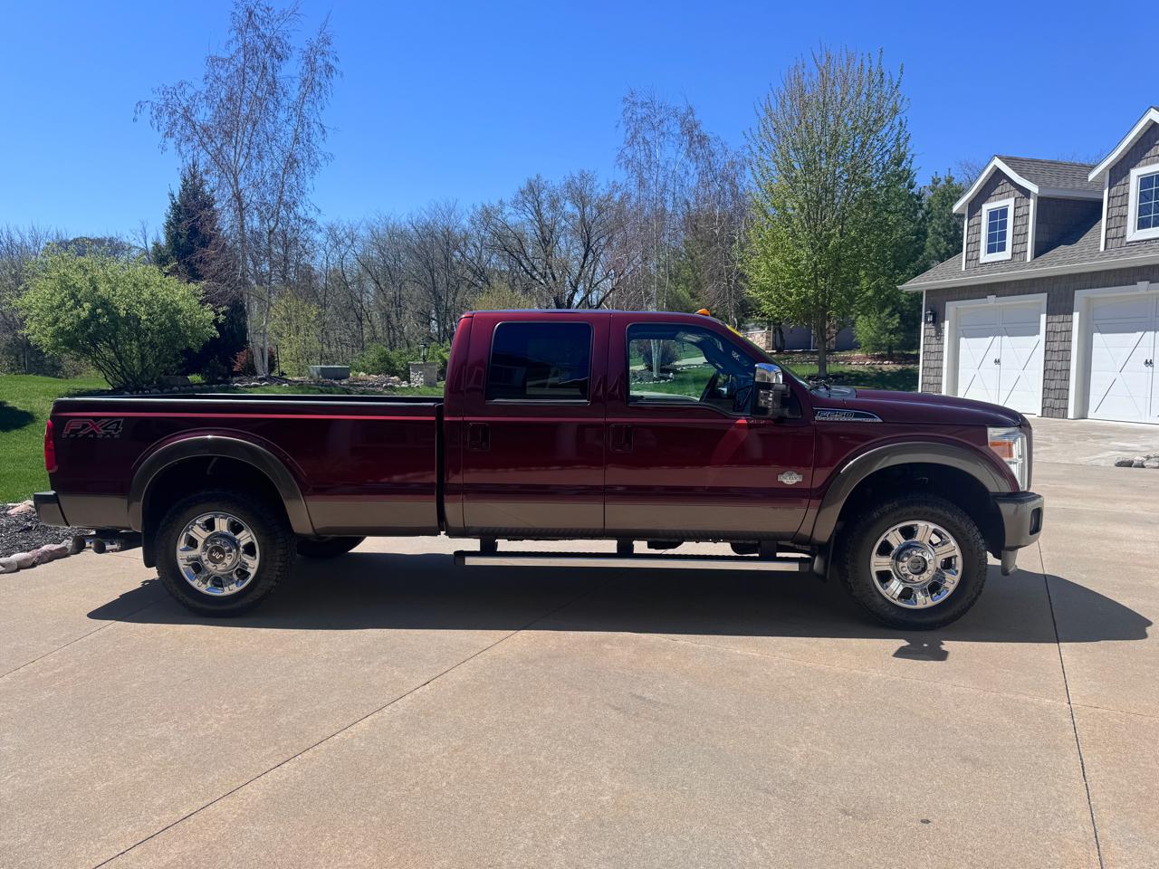Ford Super Duty F-250 SRW 4WD Crew Cab 172" King Ranch 2015