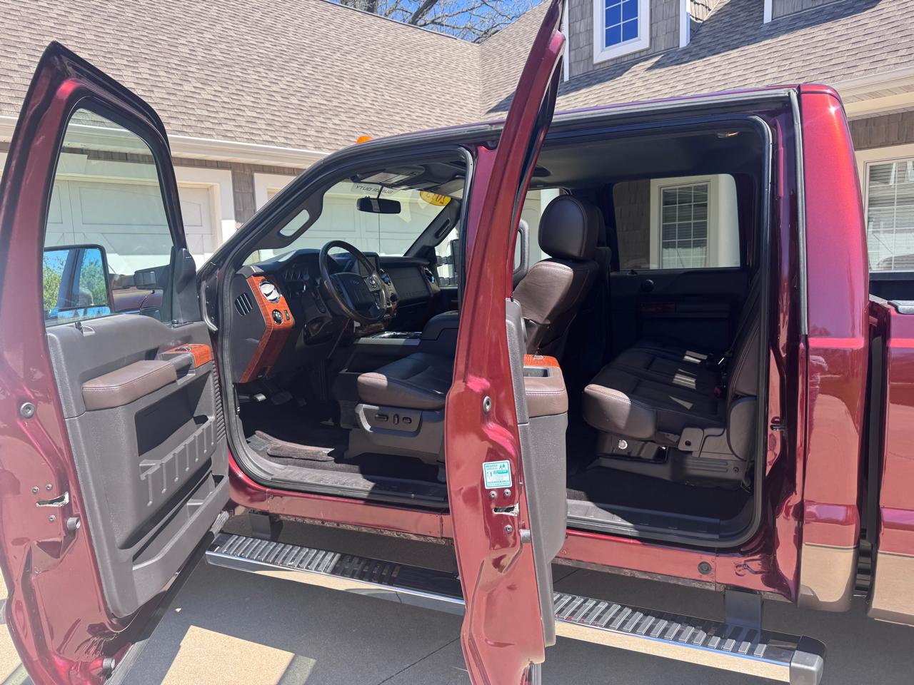 Ford Super Duty F-250 SRW 4WD Crew Cab 172" King Ranch 2015