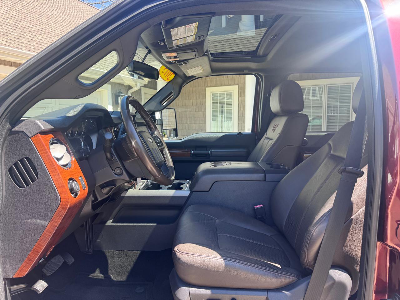 Ford Super Duty F-250 SRW 4WD Crew Cab 172" King Ranch 2015