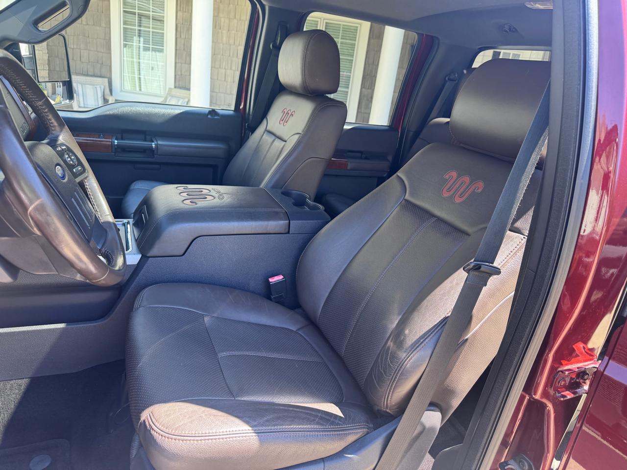 Ford Super Duty F-250 SRW 4WD Crew Cab 172" King Ranch 2015