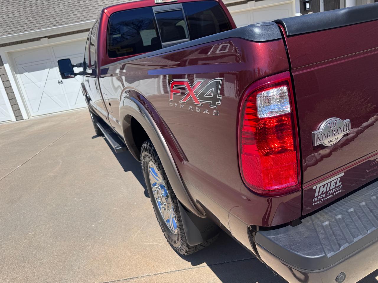 Ford Super Duty F-250 SRW 4WD Crew Cab 172" King Ranch 2015