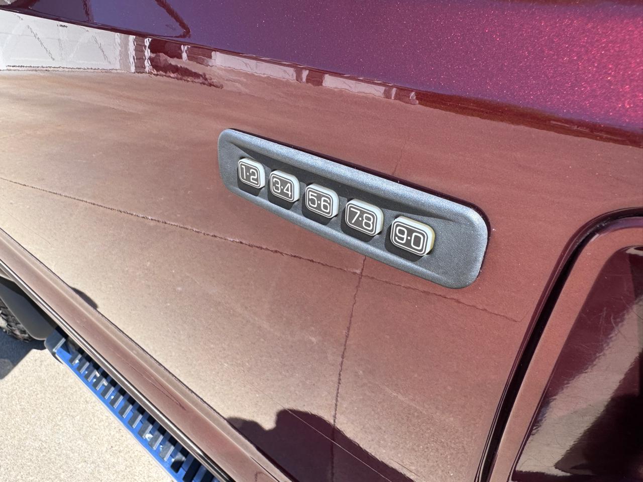 Ford Super Duty F-250 SRW 4WD Crew Cab 172" King Ranch 2015