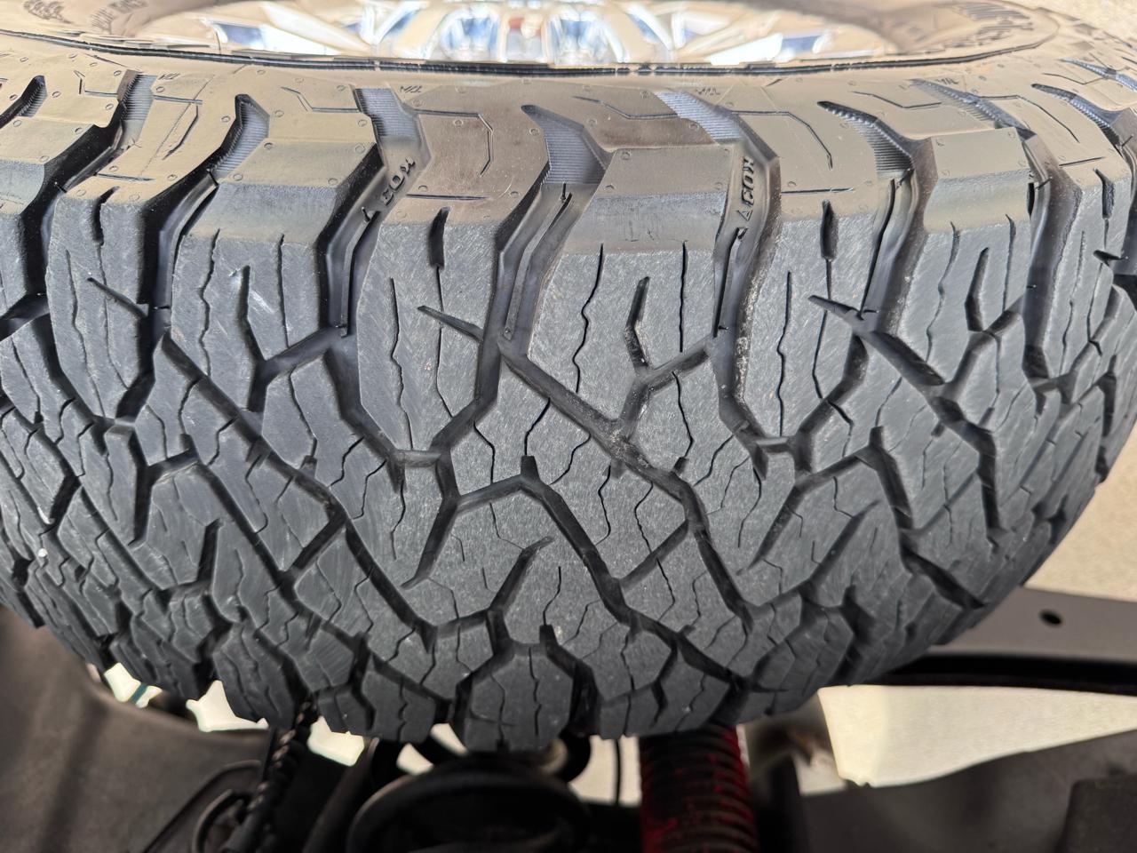 Ford Super Duty F-350 SRW Lariat 4WD Crew Cab 6.75' Box 2017