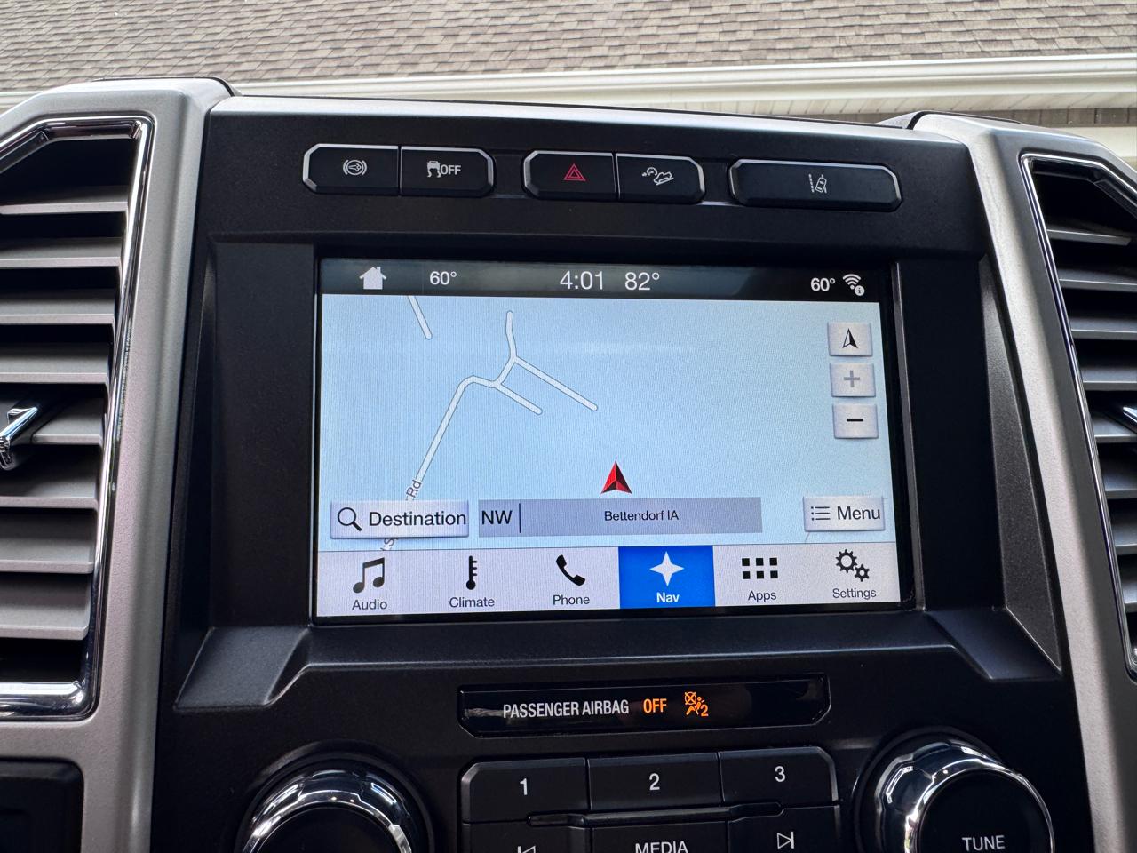 Ford Super Duty F-350 SRW Lariat 4WD Crew Cab 6.75' Box 2017