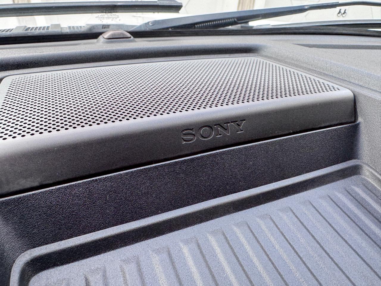 Ford Super Duty F-350 SRW Lariat 4WD Crew Cab 6.75' Box 2017