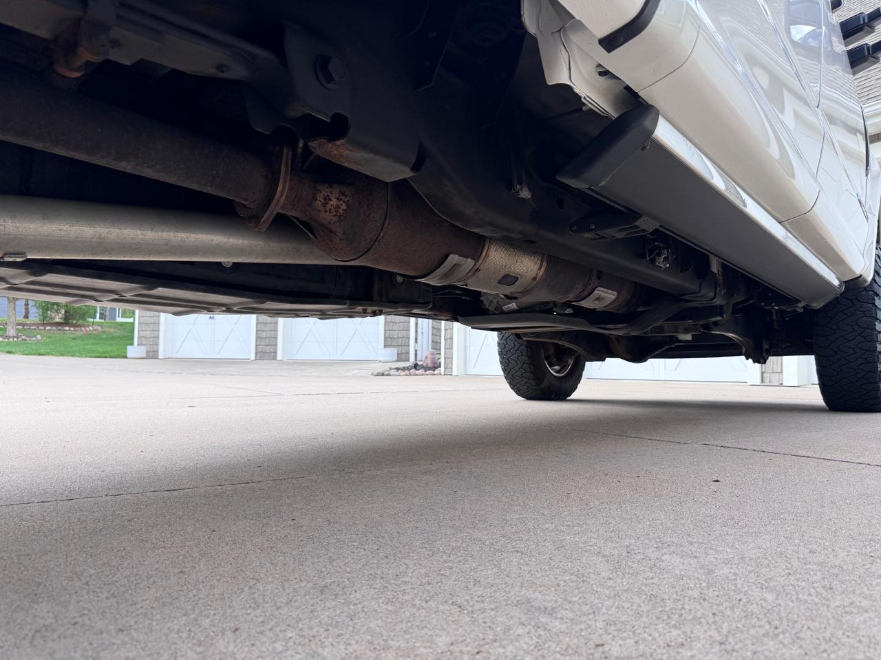 Ford Super Duty F-350 SRW Lariat 4WD Crew Cab 6.75' Box 2017