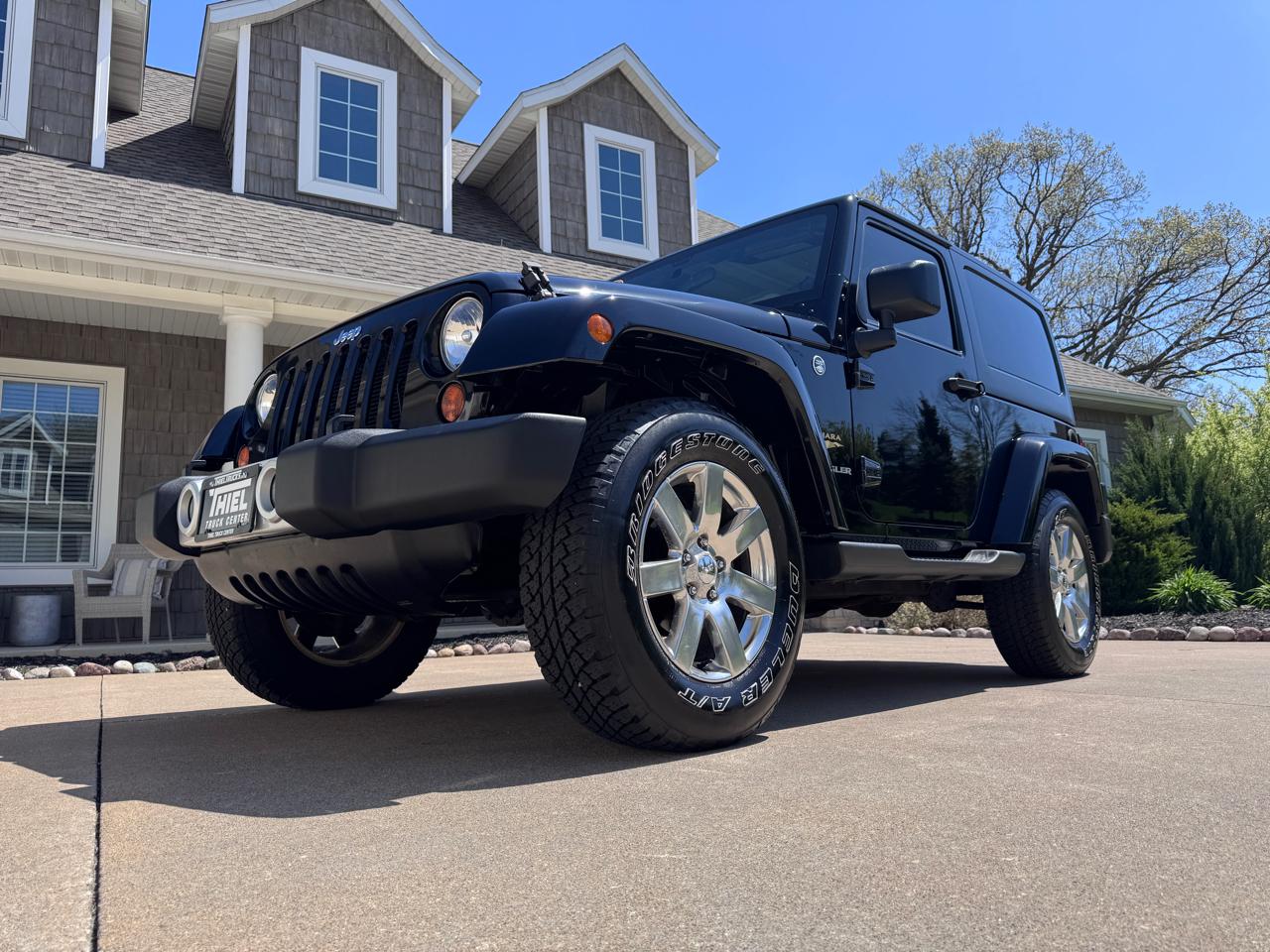 Jeep Wrangler 4WD 2dr Sahara 2012