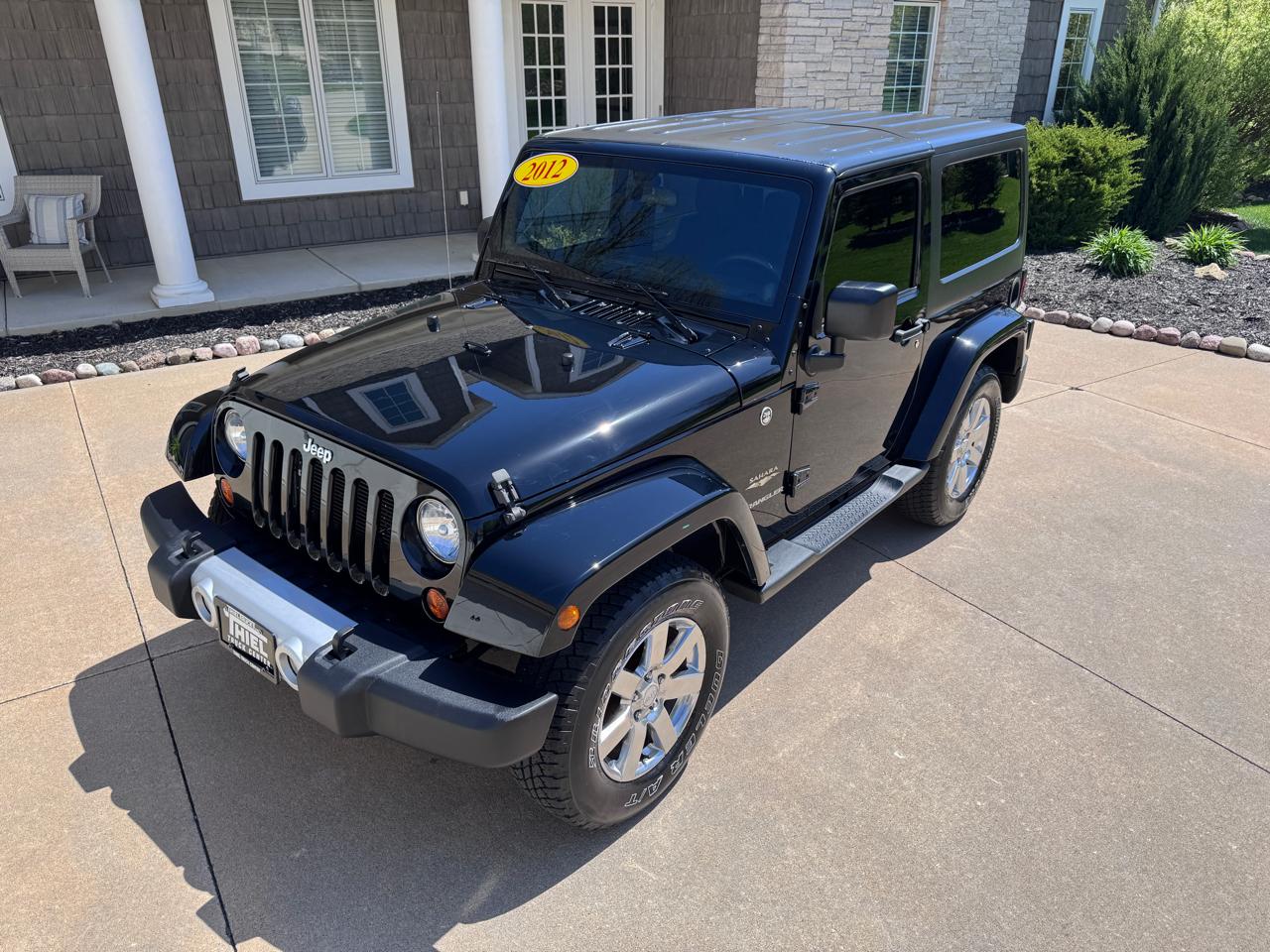 Jeep Wrangler 4WD 2dr Sahara 2012