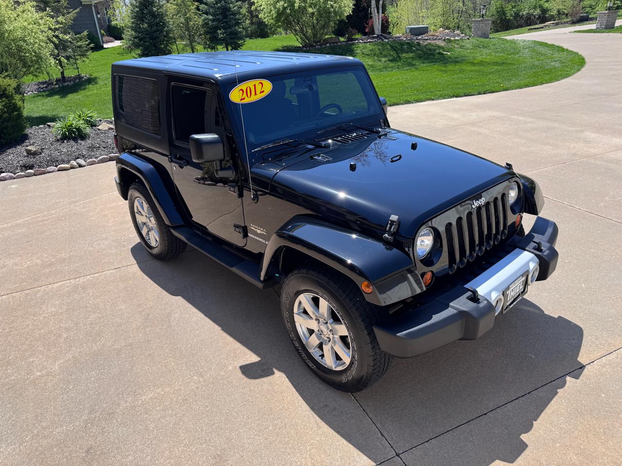 Jeep Wrangler 4WD 2dr Sahara 2012