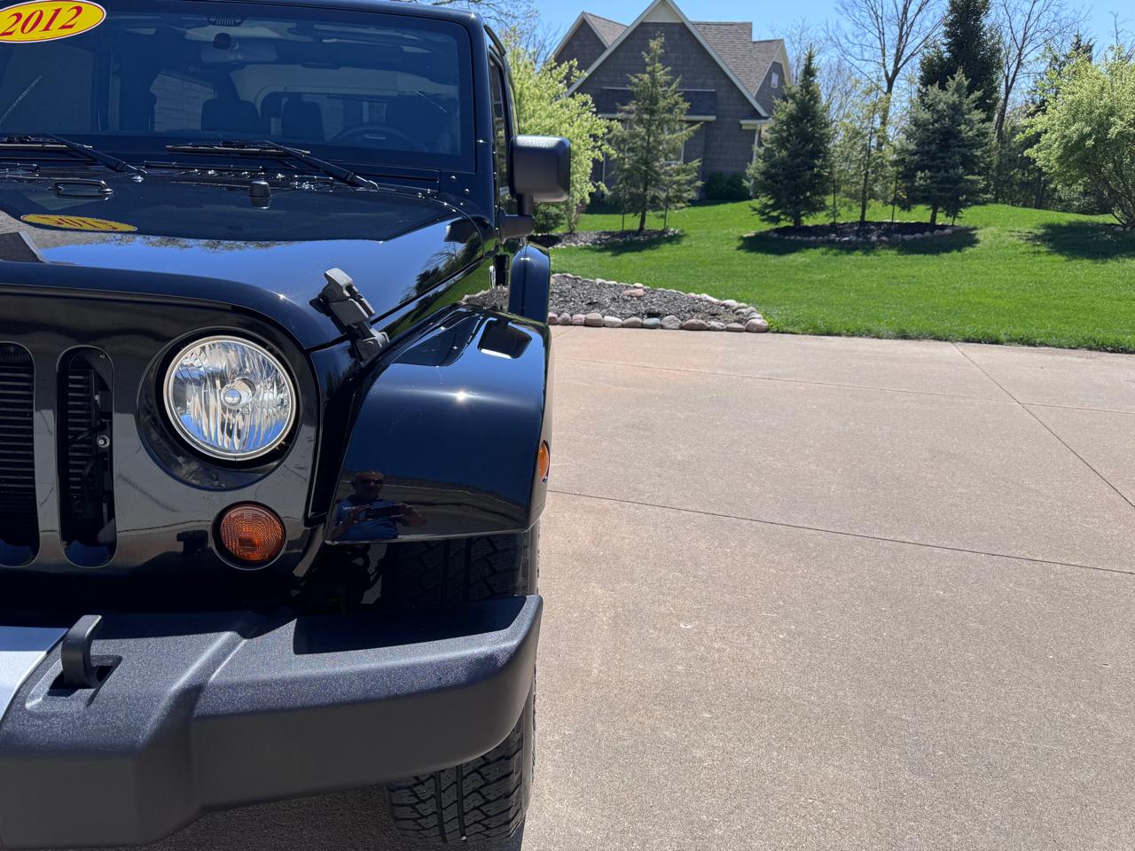 Jeep Wrangler 4WD 2dr Sahara 2012
