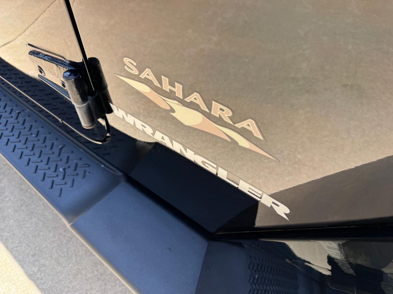 Jeep Wrangler 4WD 2dr Sahara 2012