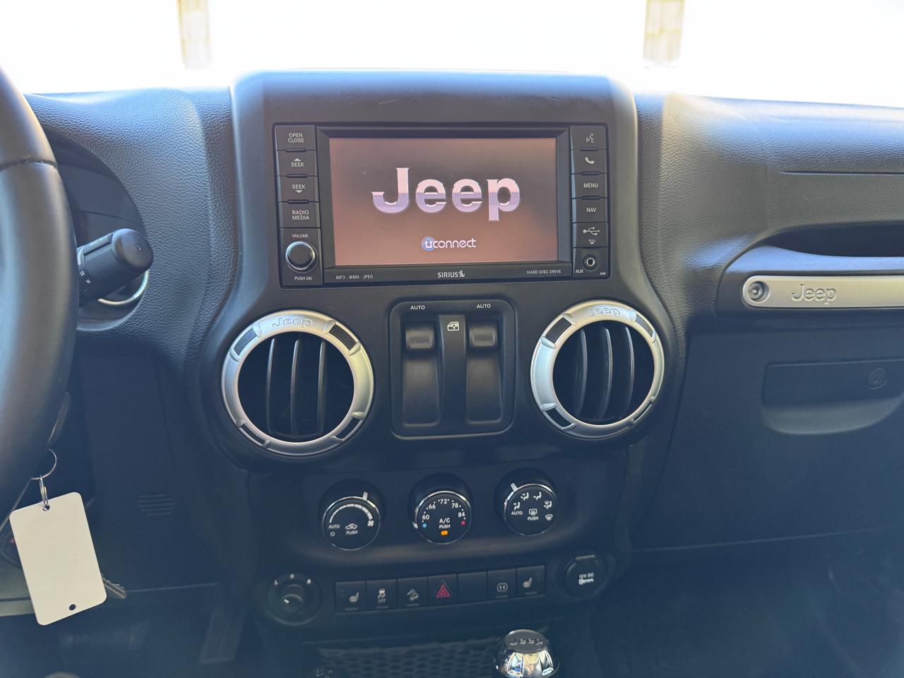 Jeep Wrangler 4WD 2dr Sahara 2012