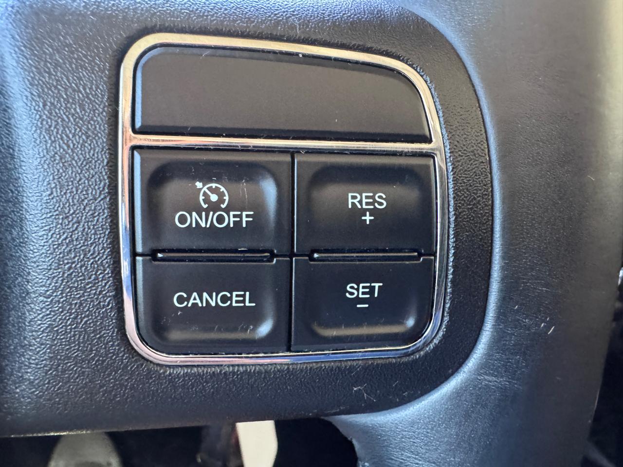 Jeep Wrangler 4WD 2dr Sahara 2012