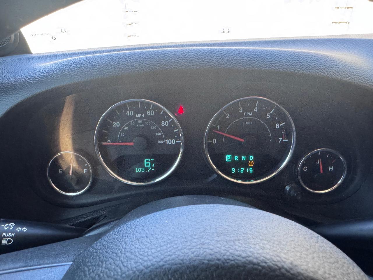 Jeep Wrangler 4WD 2dr Sahara 2012