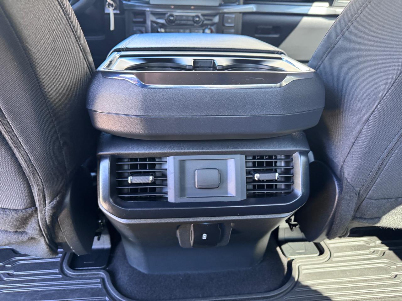 Ford F-150 STX 4WD SuperCrew 5.5' Box 2024