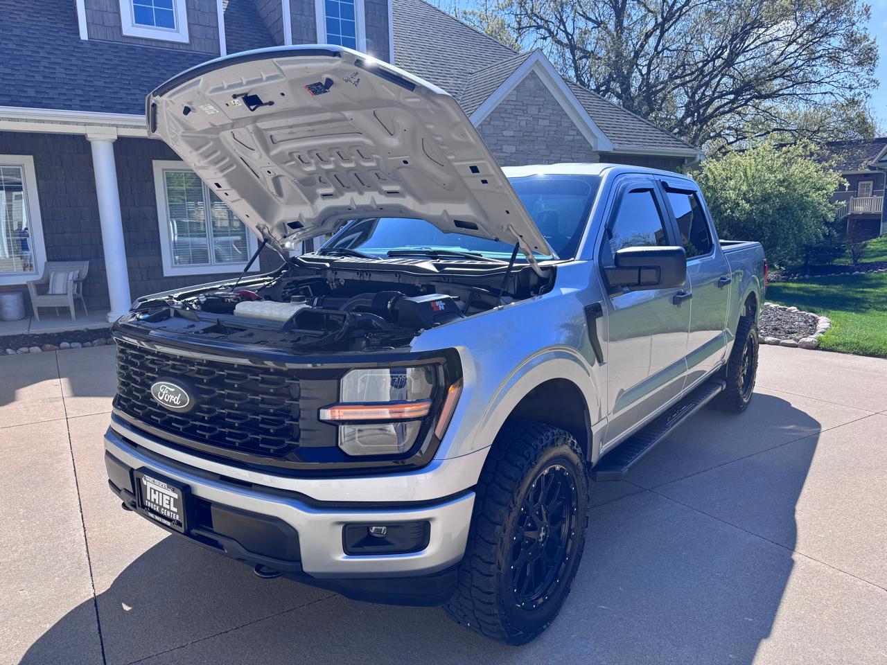 Ford F-150 STX 4WD SuperCrew 5.5' Box 2024