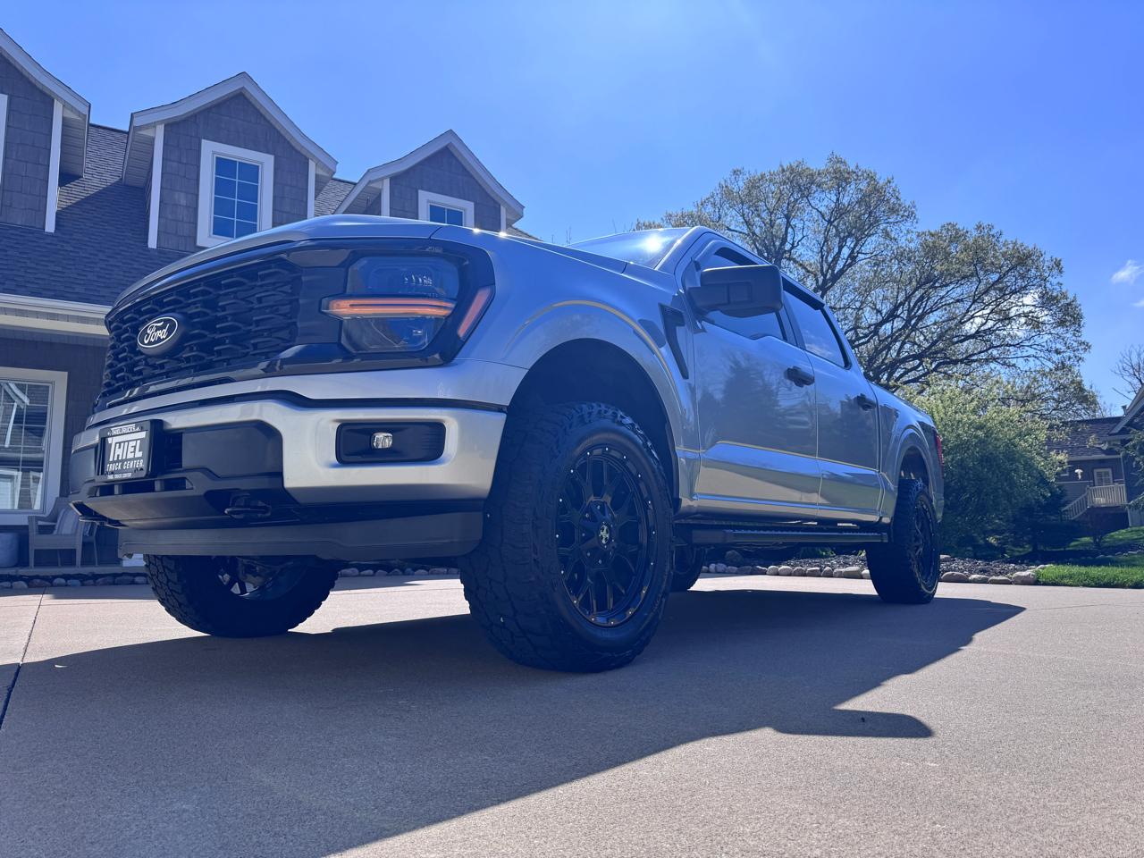 Ford F-150 STX 4WD SuperCrew 5.5' Box 2024