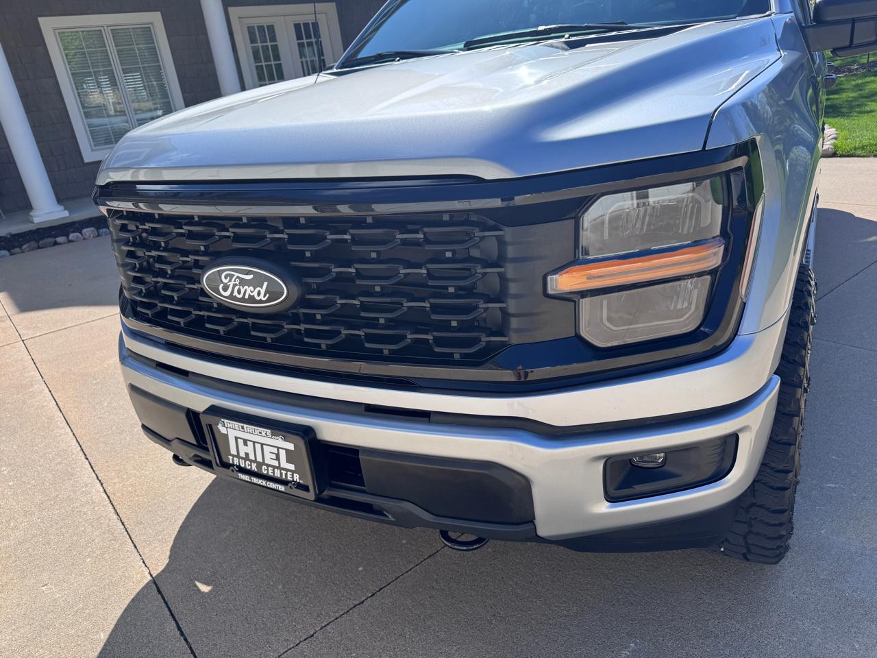 Ford F-150 STX 4WD SuperCrew 5.5' Box 2024