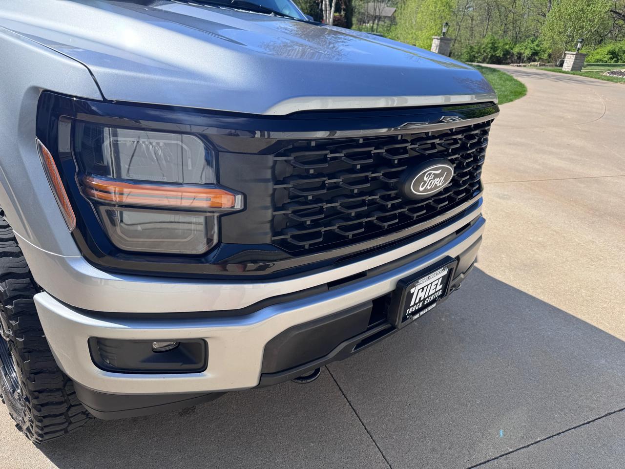 Ford F-150 STX 4WD SuperCrew 5.5' Box 2024