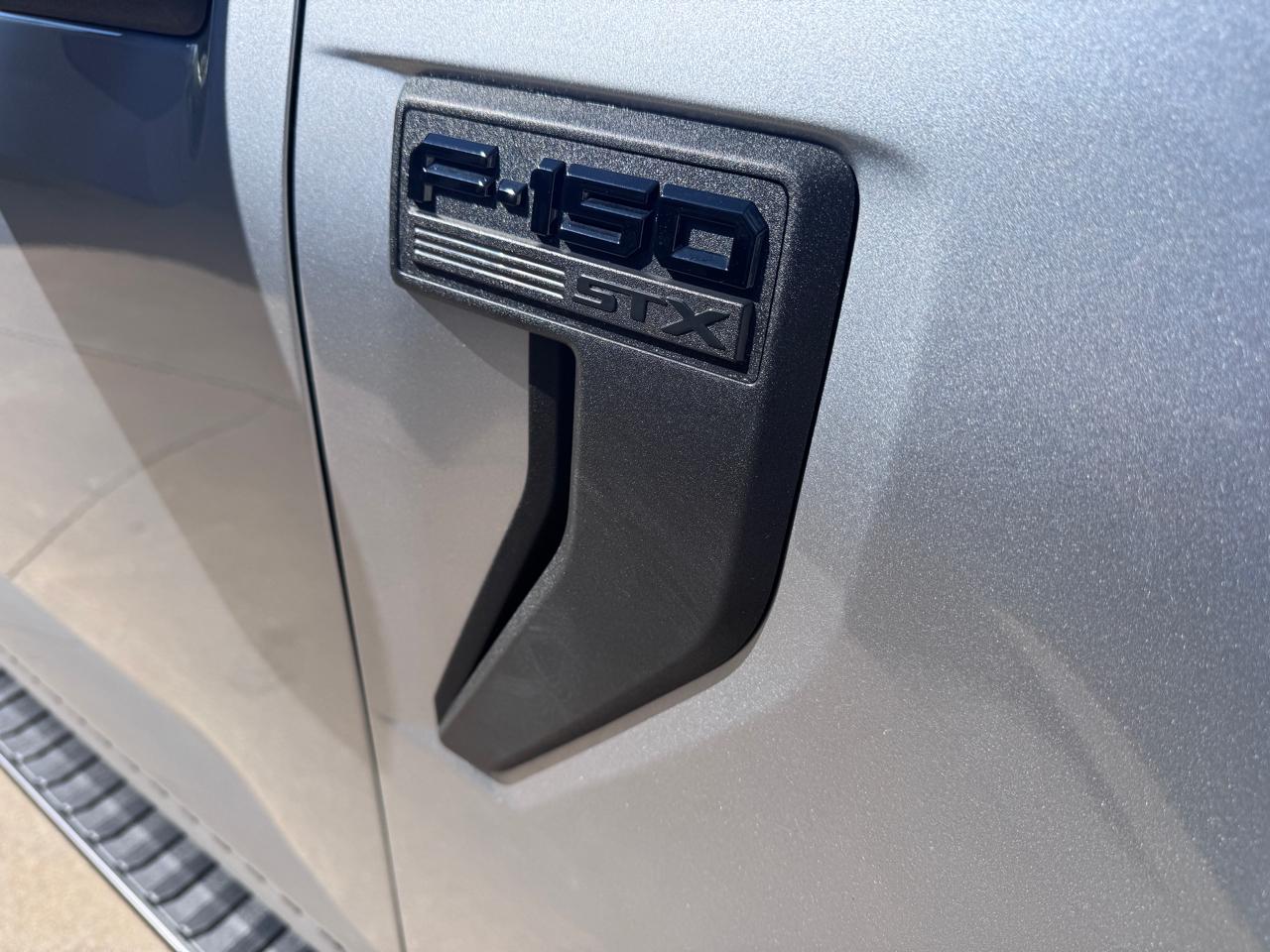 Ford F-150 STX 4WD SuperCrew 5.5' Box 2024