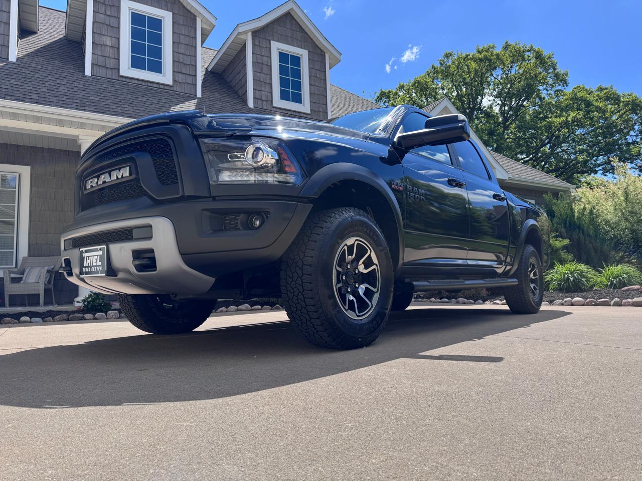 RAM 1500 Rebel 4x4 Crew Cab 5'7" Box 2017