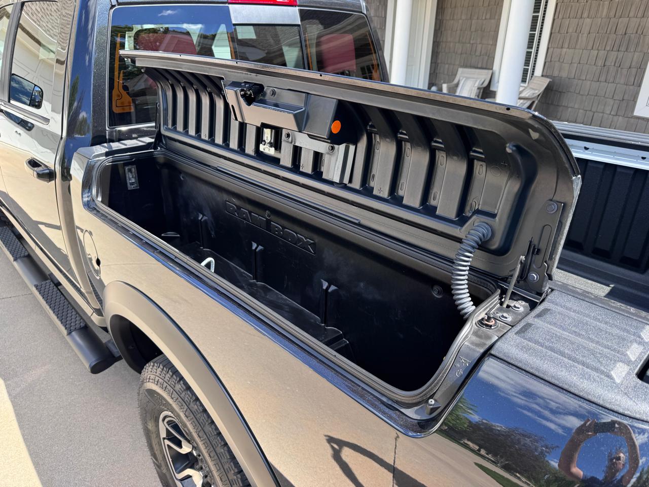 RAM 1500 Rebel 4x4 Crew Cab 5'7" Box 2017