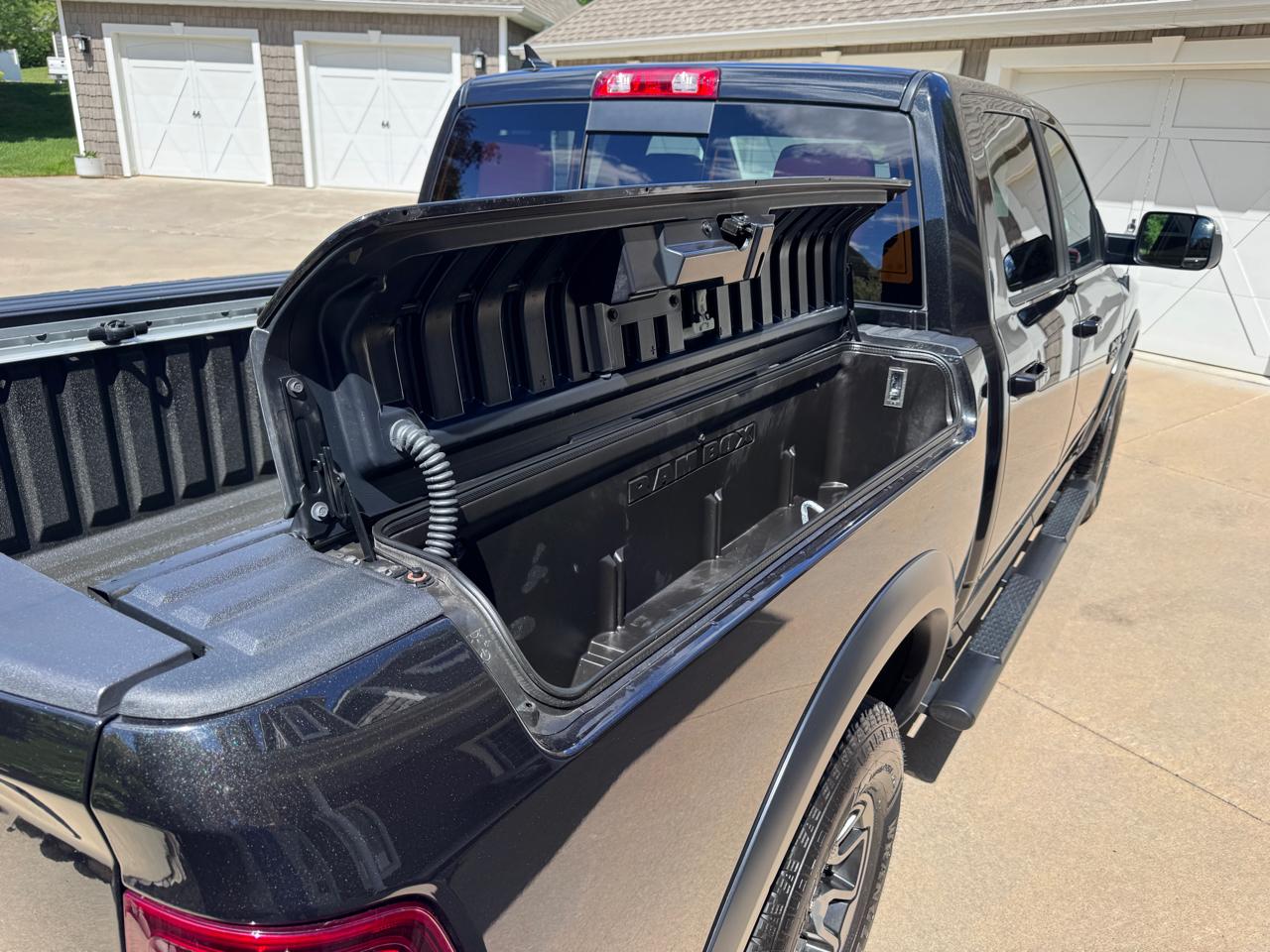 RAM 1500 Rebel 4x4 Crew Cab 5'7" Box 2017