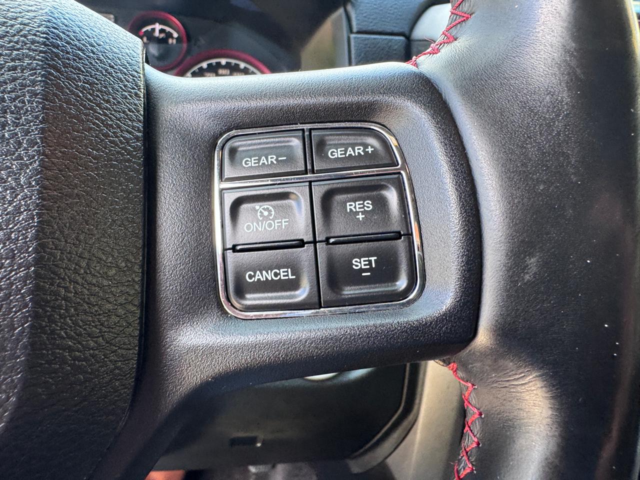 RAM 1500 Rebel 4x4 Crew Cab 5'7" Box 2017